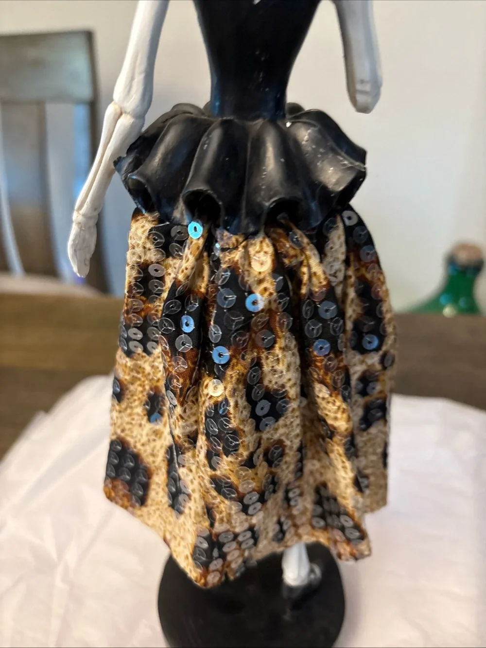 Bella Lux Halloween Skeleton Bow Mask Lady Figurine Leopard Sequin Dress